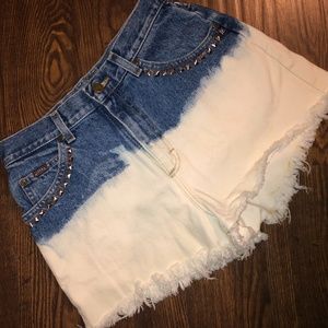 Highwaisted Shorts